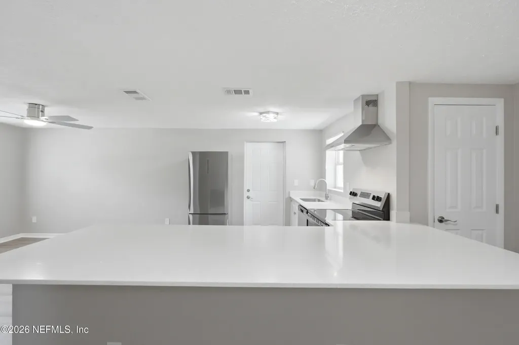 5327 Arrowsmith Road Jacksonville FL 32208
