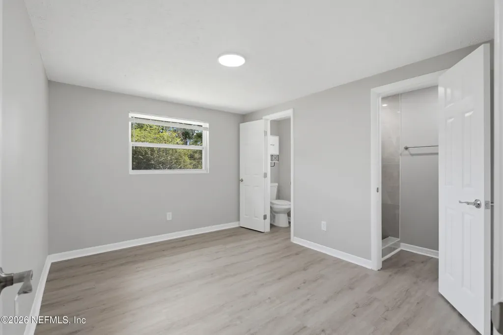 5327 Arrowsmith Road Jacksonville FL 32208