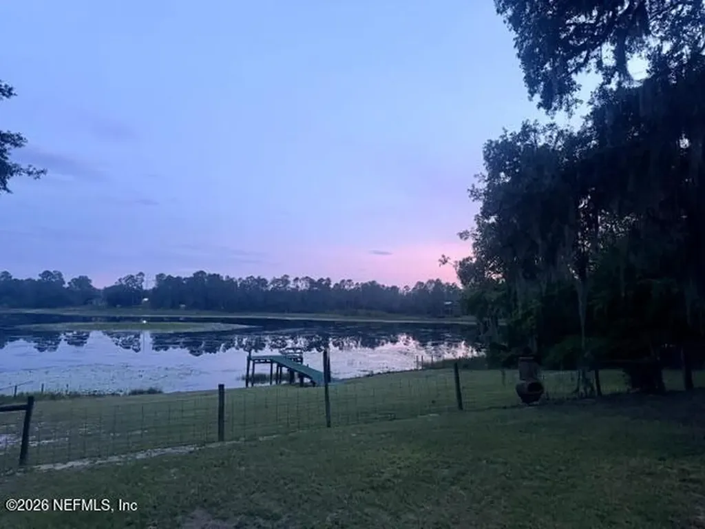 119 Silver Beach Boulevard Pomona Park FL 32181