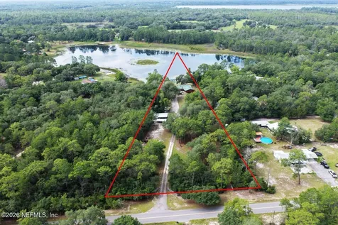 119 Silver Beach Boulevard Pomona Park FL 32181