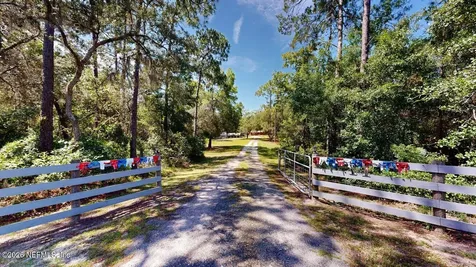 119 Silver Beach Boulevard Pomona Park FL 32181