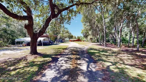 119 Silver Beach Boulevard Pomona Park FL 32181
