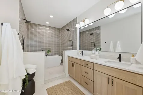808 4th Street S Jacksonville Beach FL 32250