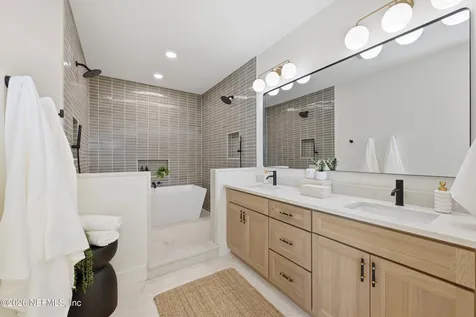 808 4th Street S Jacksonville Beach FL 32250
