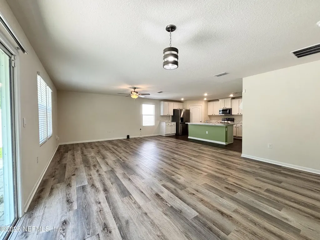 2270 Willow Springs Drive Green Cove Springs FL 32043