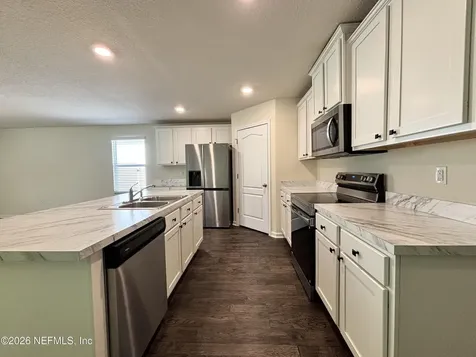 2270 Willow Springs Drive Green Cove Springs FL 32043