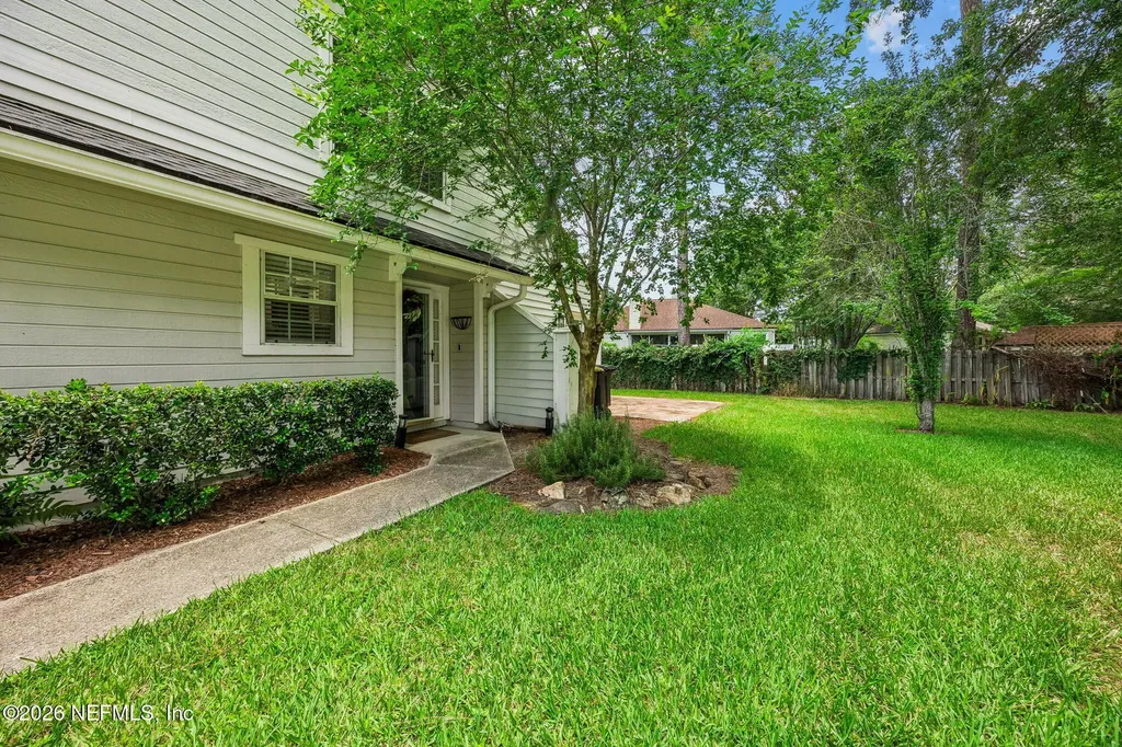 8203 Dunbarton Court Jacksonville FL 32244