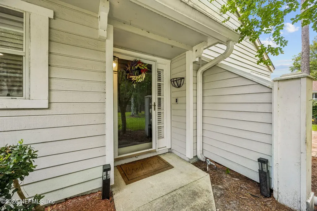 8203 Dunbarton Court Jacksonville FL 32244