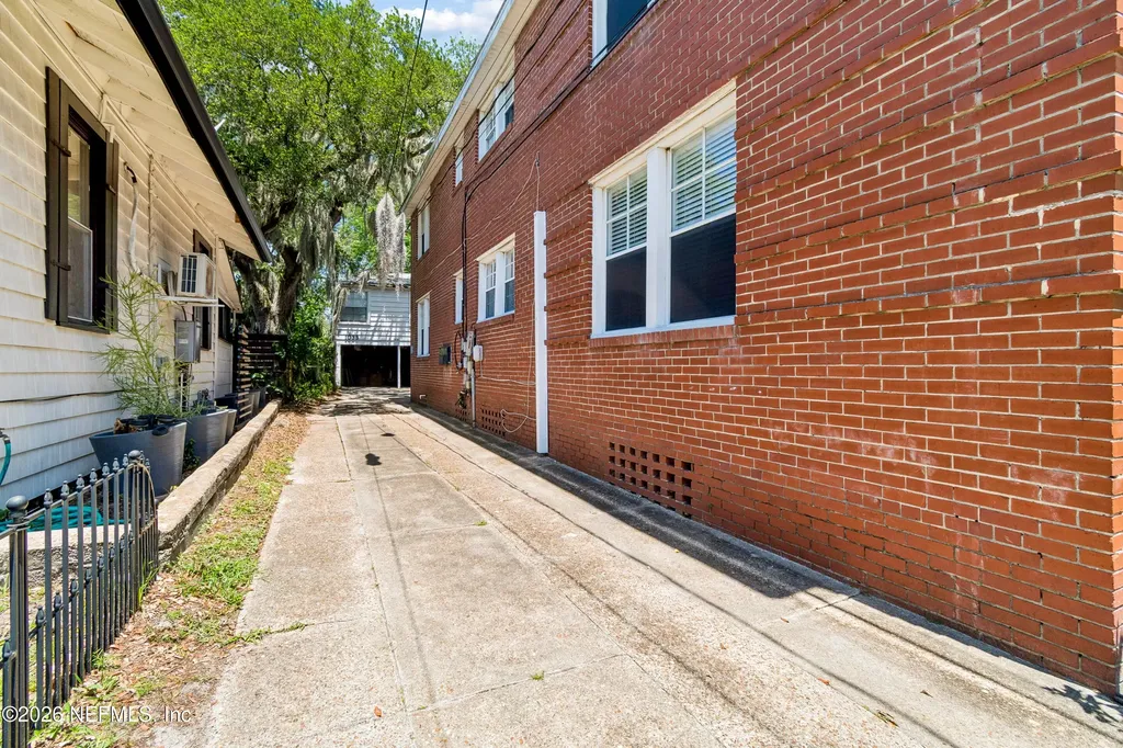 1037 Riviera Street Jacksonville FL 32207