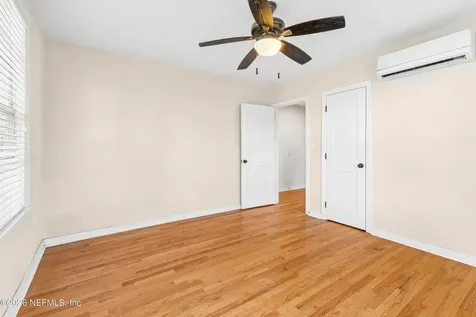 1037 Riviera Street Jacksonville FL 32207
