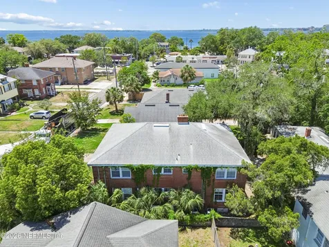 1037 Riviera Street Jacksonville FL 32207
