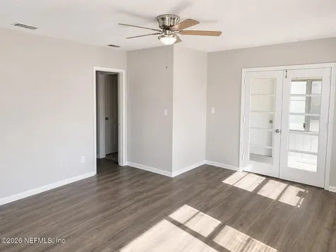 227 W 43rd Street Jacksonville FL 32208