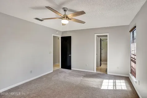 4134 Shetland Pony Lane Jacksonville FL 32223