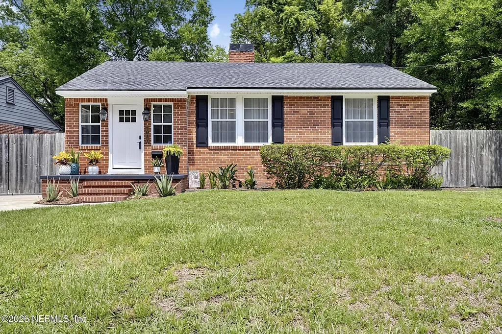 1037 S Fairwood Lane Jacksonville FL 32205