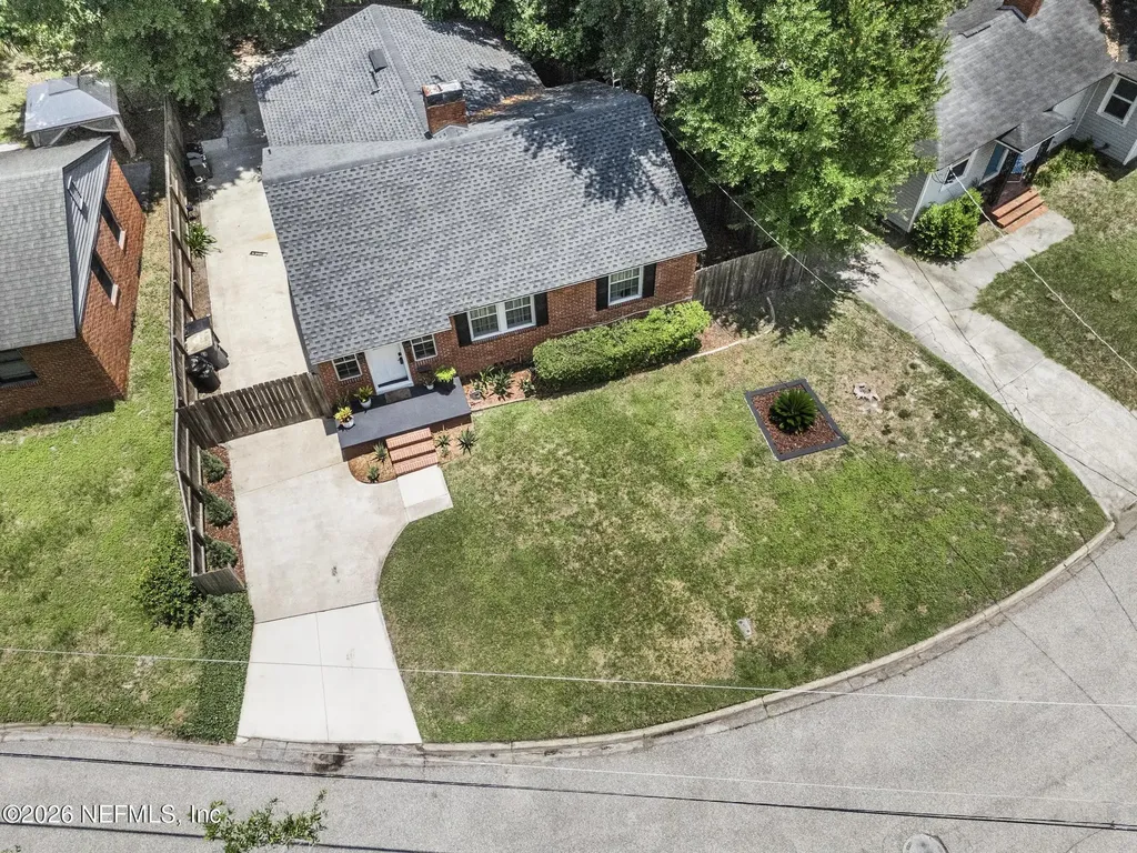 1037 S Fairwood Lane Jacksonville FL 32205