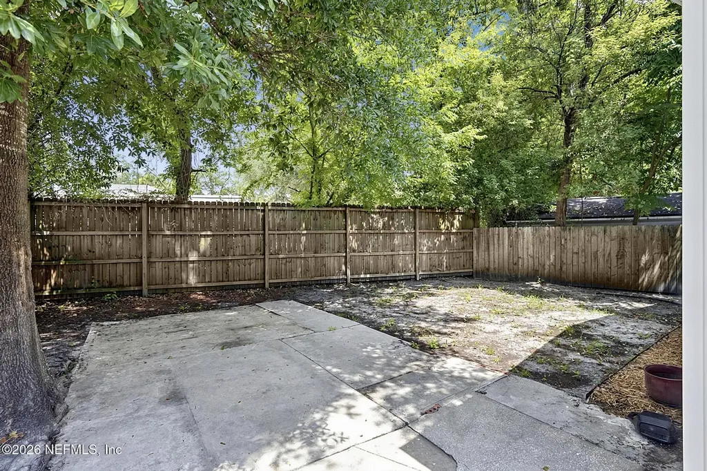 1037 S Fairwood Lane Jacksonville FL 32205