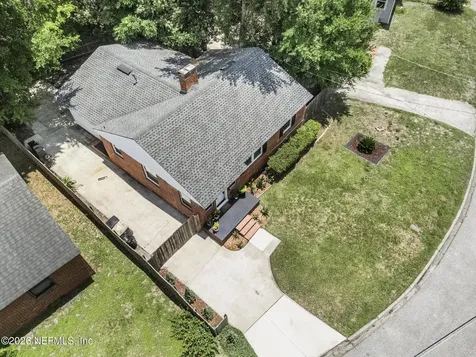 1037 S Fairwood Lane Jacksonville FL 32205