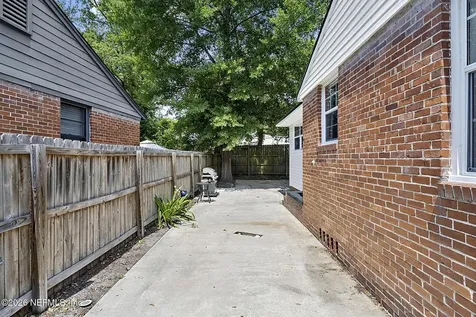 1037 S Fairwood Lane Jacksonville FL 32205