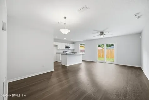 6219 Moncrief Road W Jacksonville FL 32219