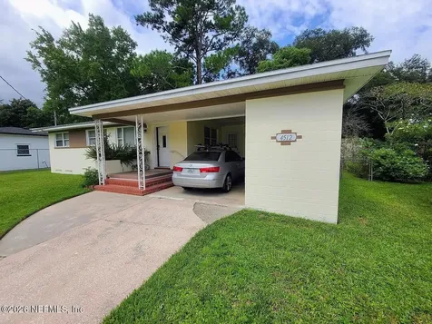 4512 Ish Brant Road W Jacksonville FL 32210