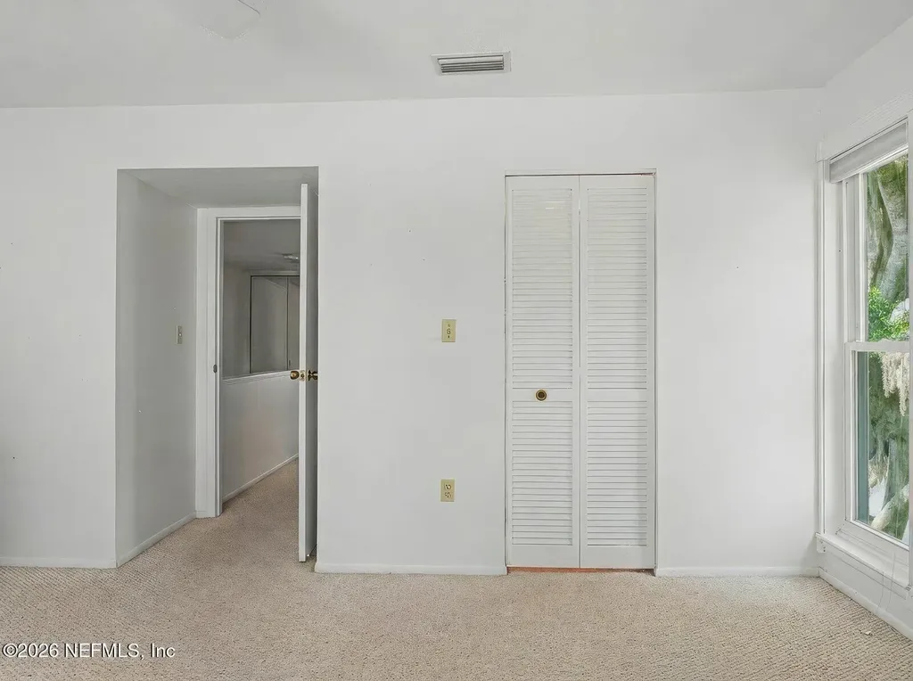 222 River Bend Place Welaka FL 32193