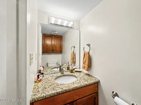 222 River Bend Place Welaka FL 32193