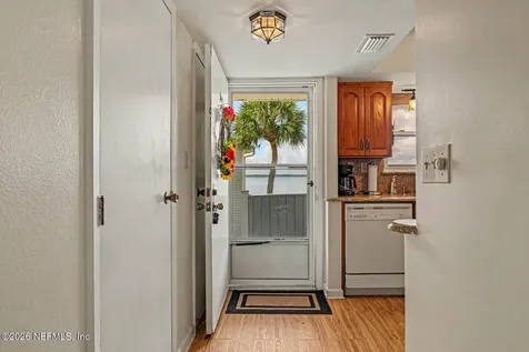 222 River Bend Place Welaka FL 32193