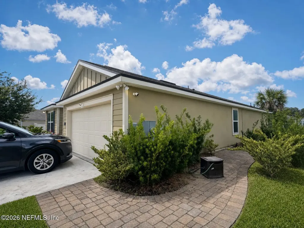 9074 Tahoe Lane Jacksonville FL 32222