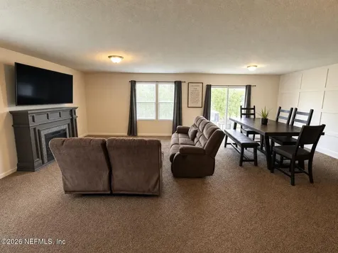 9074 Tahoe Lane Jacksonville FL 32222