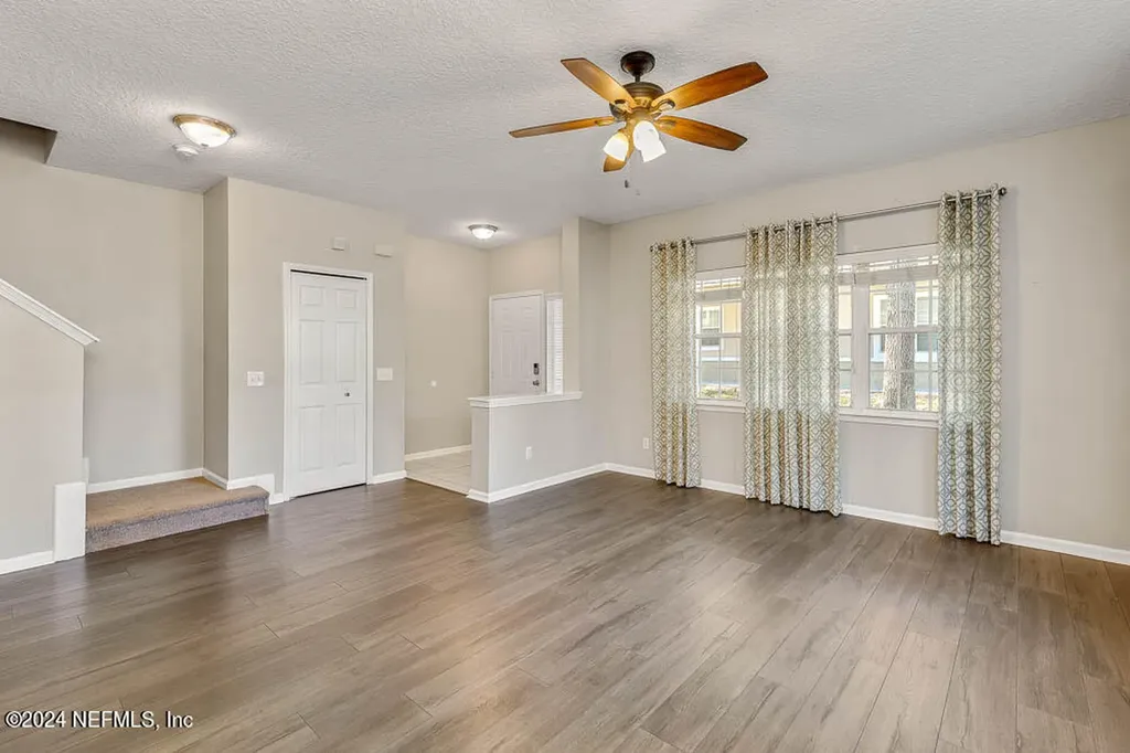 12423 Forest Lake Circle N Jacksonville FL 32225