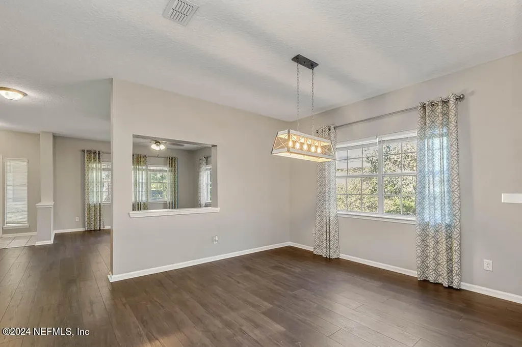 12423 Forest Lake Circle N Jacksonville FL 32225