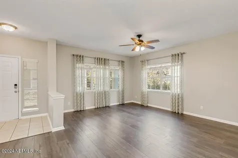 12423 Forest Lake Circle N Jacksonville FL 32225