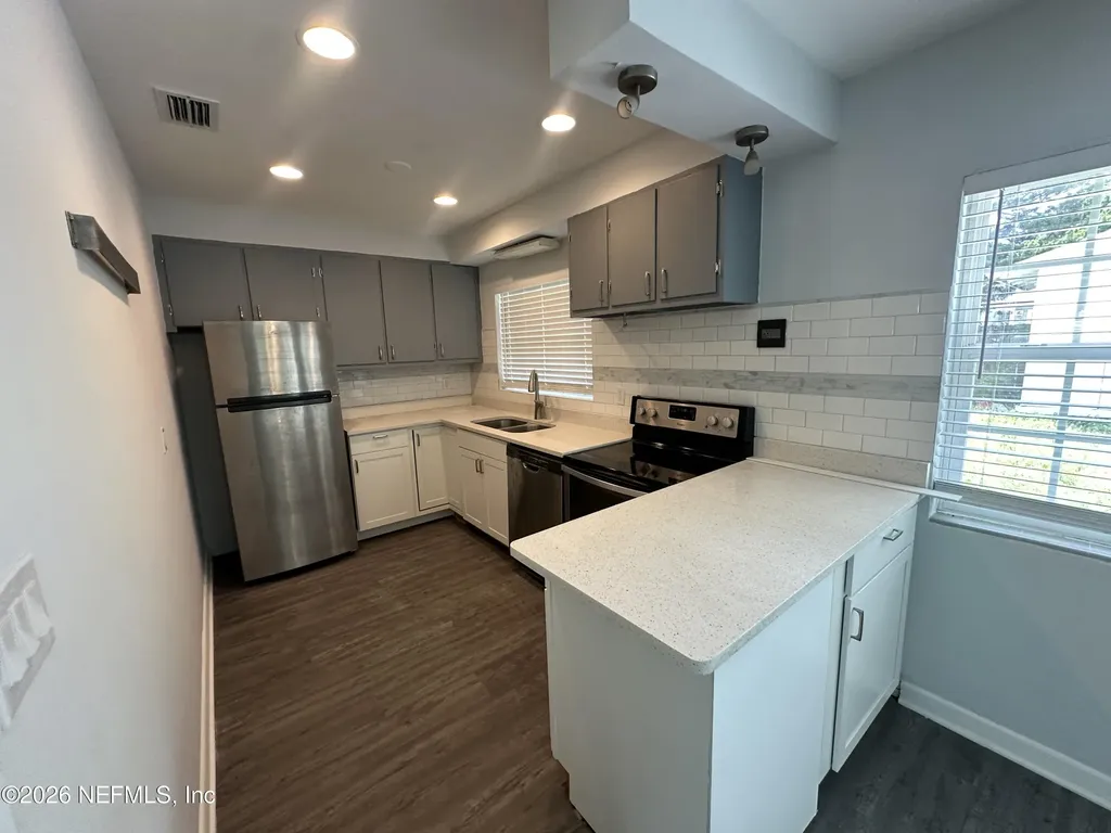 6226 Mercer Circle E Jacksonville FL 32217