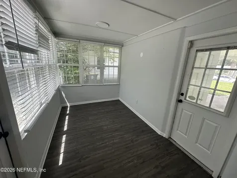 6226 Mercer Circle E Jacksonville FL 32217