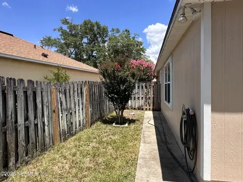 3550 NW 25th Terrace Gainesville FL 32605