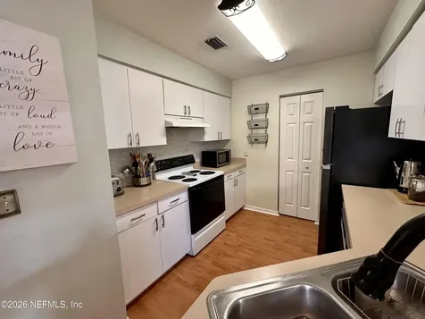 3550 NW 25th Terrace Gainesville FL 32605