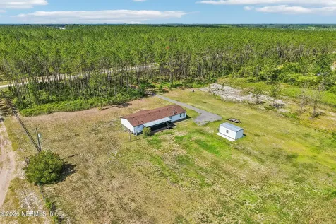 12027 Palmetto Place Sanderson FL 32087