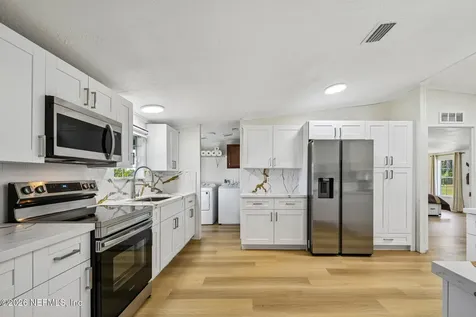 12027 Palmetto Place Sanderson FL 32087