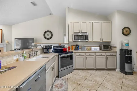 10905 Stanton Hills Drive E Jacksonville FL 32222
