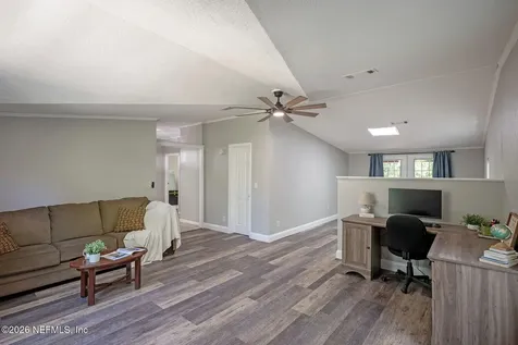 4653 Calendula Avenue Middleburg FL 32068