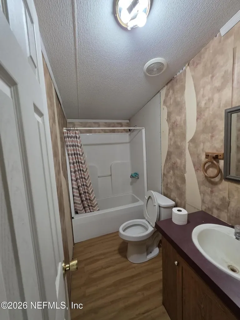 135 Cedar Road East Palatka FL 32131
