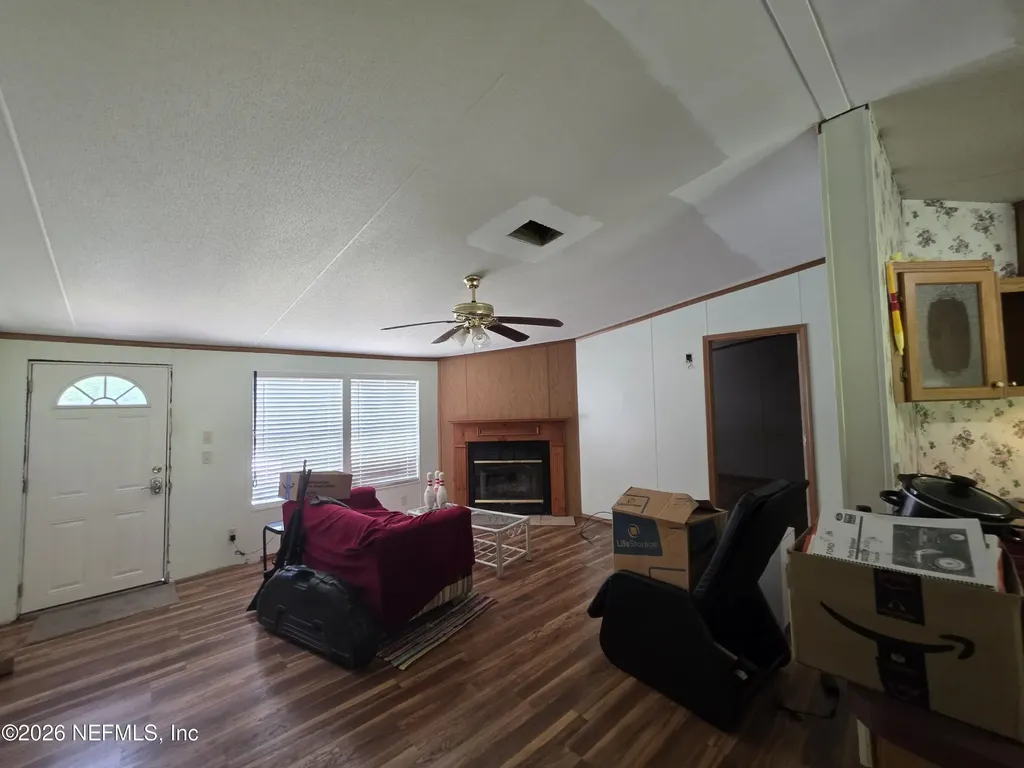 135 Cedar Road East Palatka FL 32131