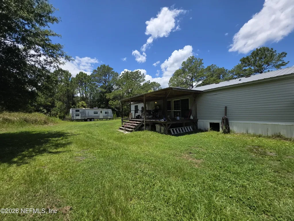 135 Cedar Road East Palatka FL 32131