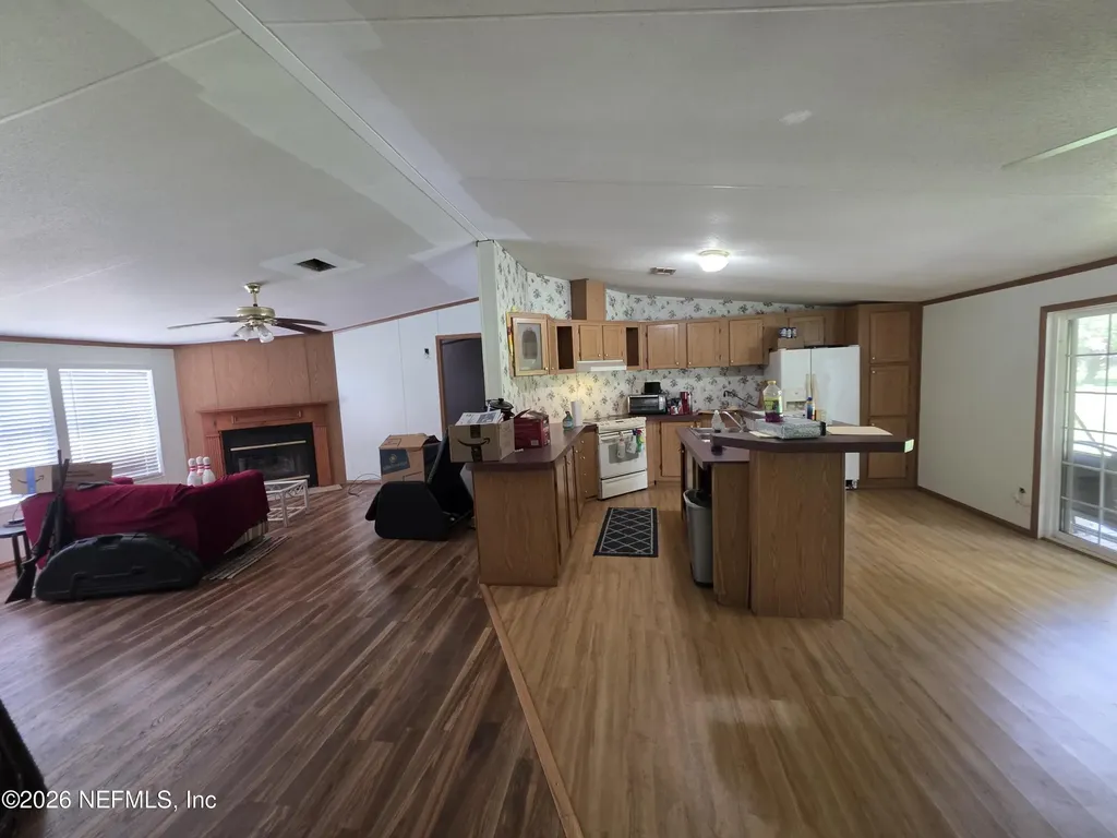 135 Cedar Road East Palatka FL 32131