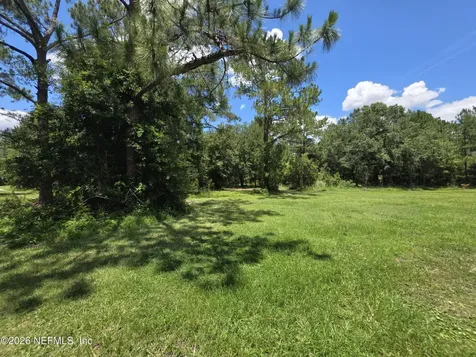 135 Cedar Road East Palatka FL 32131