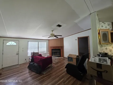 135 Cedar Road East Palatka FL 32131