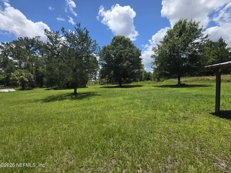 135 Cedar Road East Palatka FL 32131