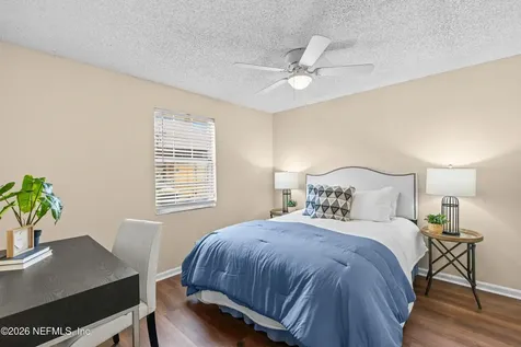 9751 Chesterfield Drive Jacksonville FL 32257