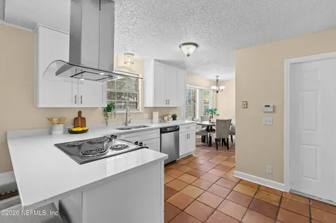 9751 Chesterfield Drive Jacksonville FL 32257