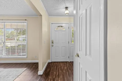 9751 Chesterfield Drive Jacksonville FL 32257